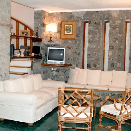 Sleeps 10 Pool Wifi Villa Maratea