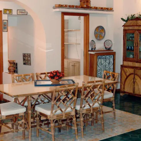 Sleeps 10 Pool Wifi Maratea